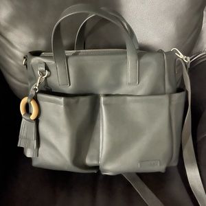 Skiphop Greenwich Diaper Bag and change pad
